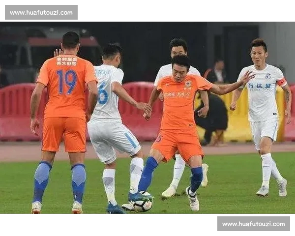 中超赛后复盘：全面剖析比赛关键时刻与战术变化的深度解析